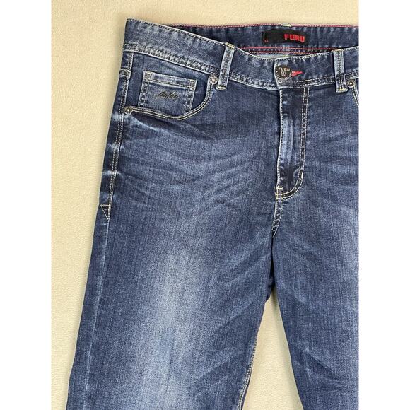 Fubu Jeans 32x32 Blue Straight Leg Regular Fit Mid Rise Embroidered Denim - Picture 3 of 12